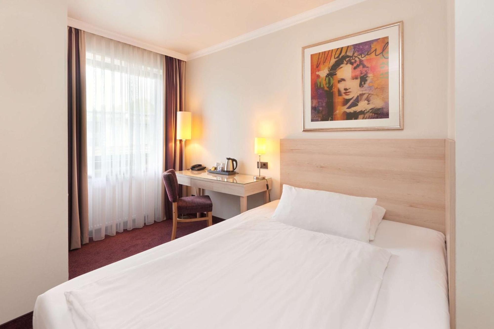 Best Western Hotel Hamburg International Exterior foto