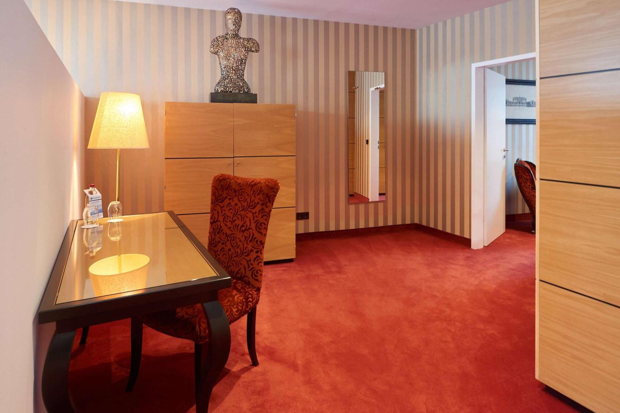 Best Western Hotel Hamburg International Exterior foto